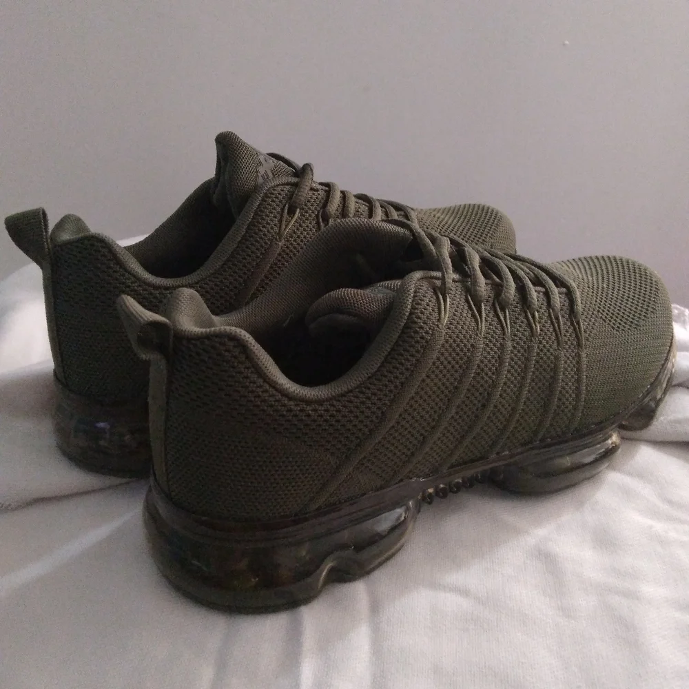 MEN'S SNEAKERS - Picture 2 of 4